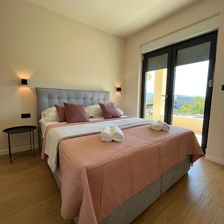 Apartment Mate Pridraga Екстер'єр фото