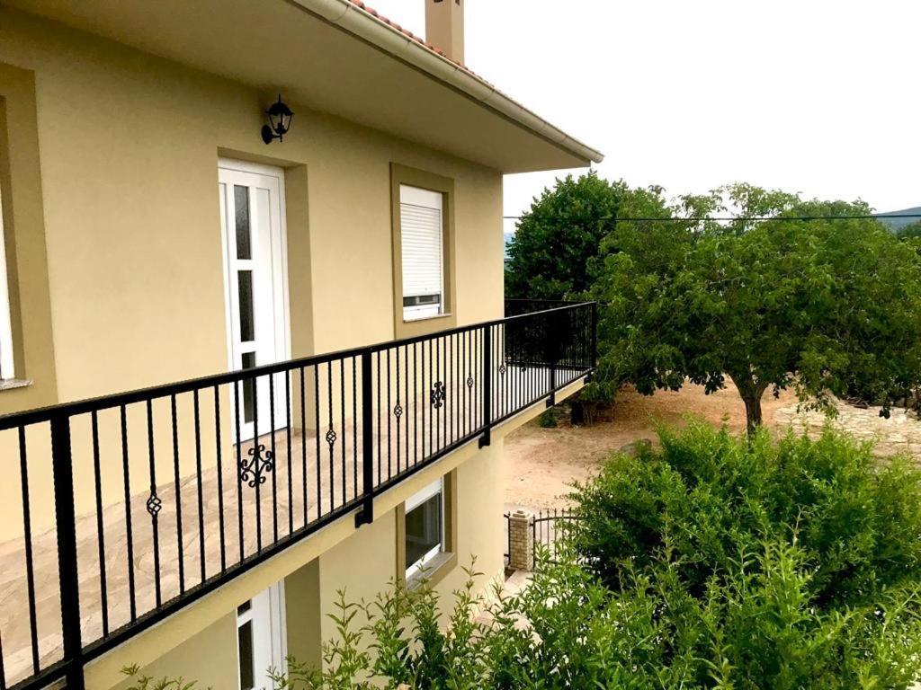 Apartment Mate Pridraga Екстер'єр фото